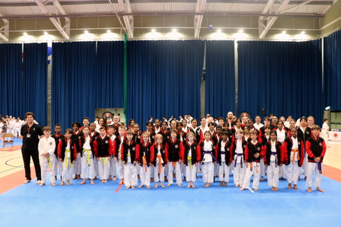 TRADITIONAL JAPANESE SHOTOKAN KARATE CLUB